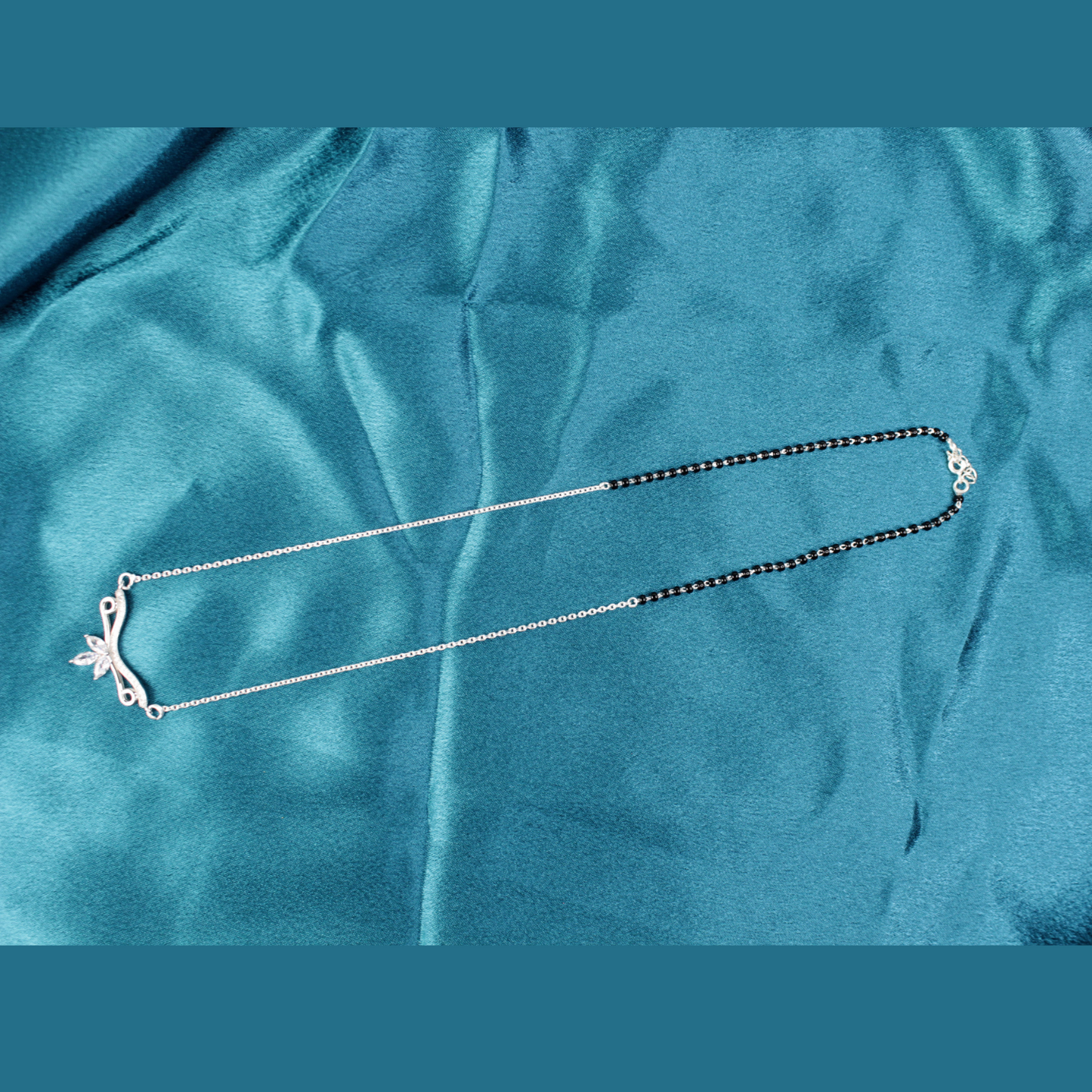 Lotus Bind Mangalsutra