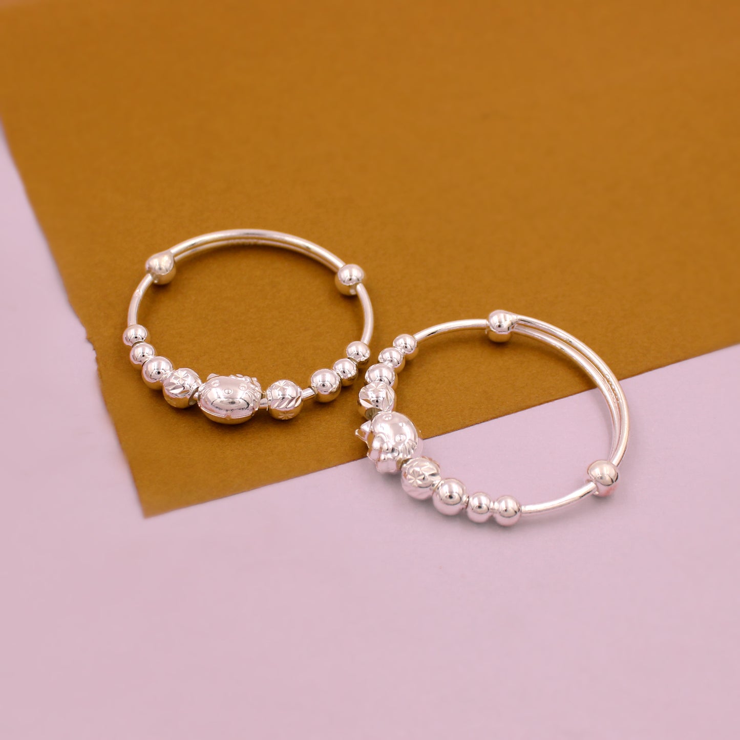 Silver Kitty With Ball Beads Kada