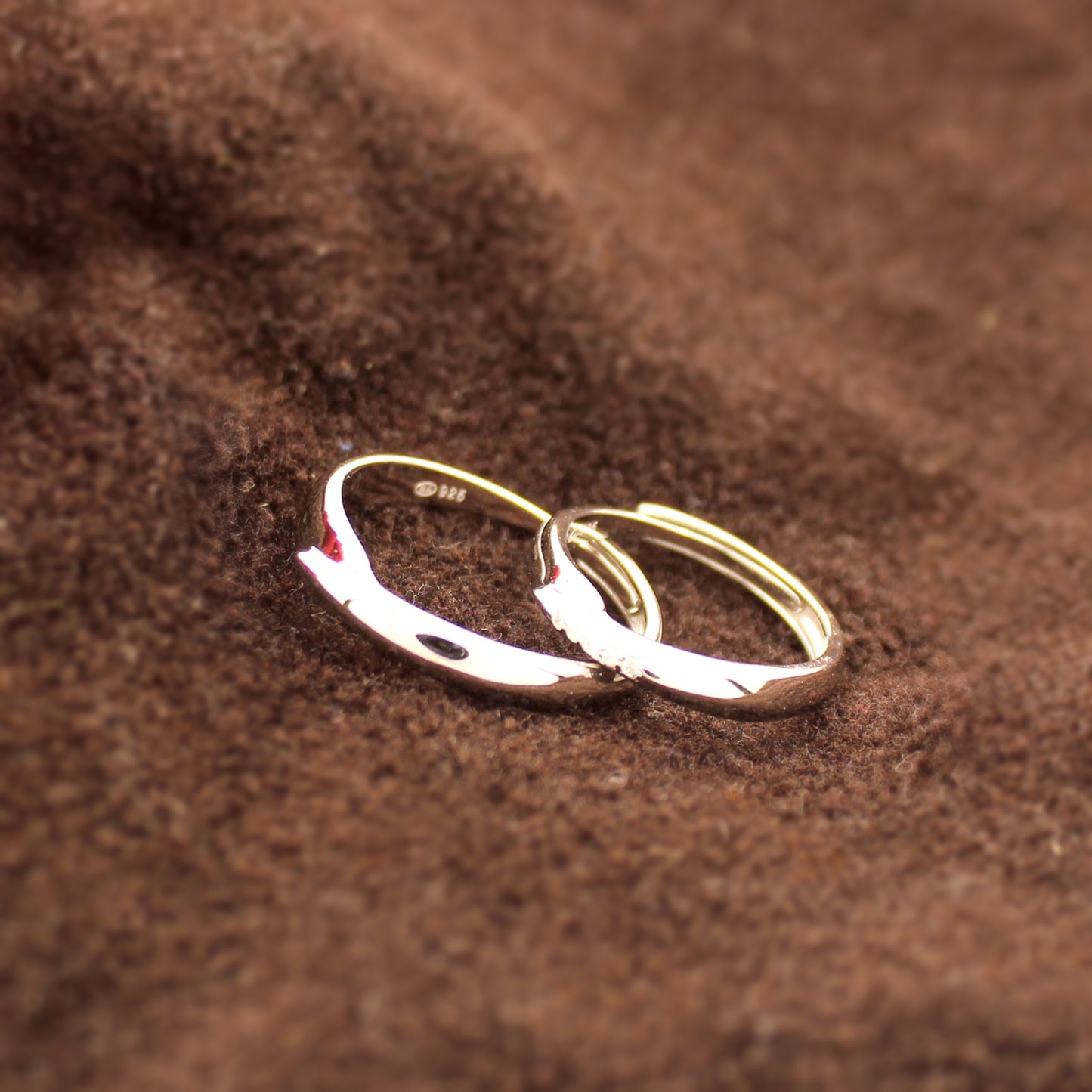 Interwind Love Rings