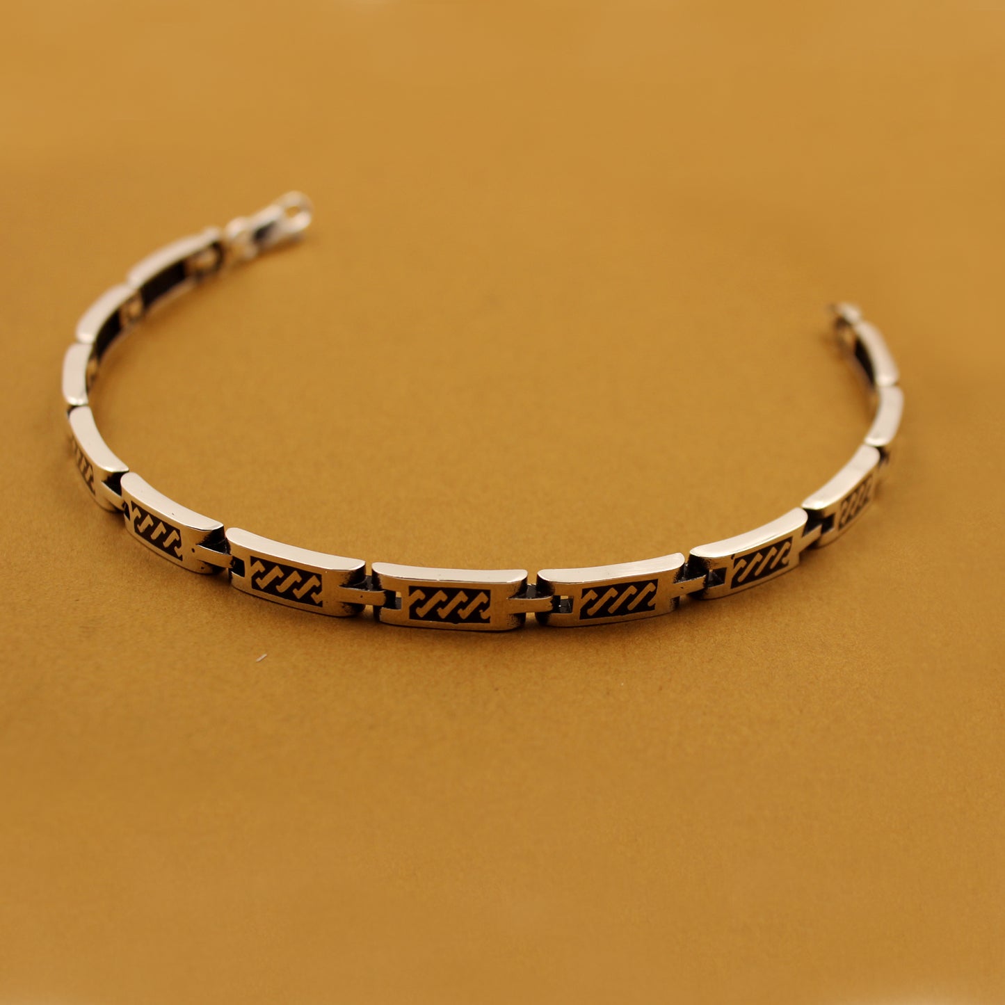Arrow Luxe Silver Bracelet