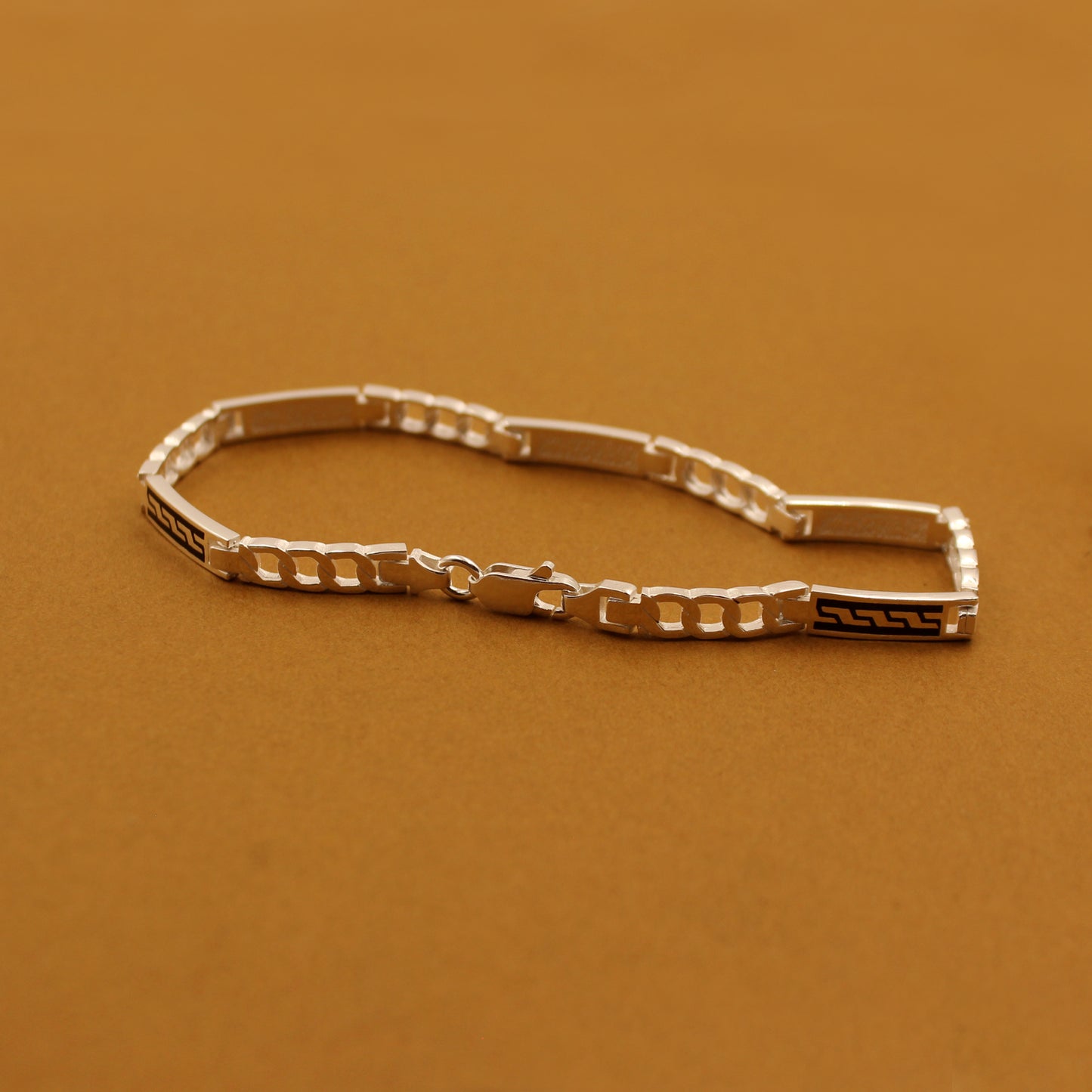 Arrow Luxe Silver Bracelet