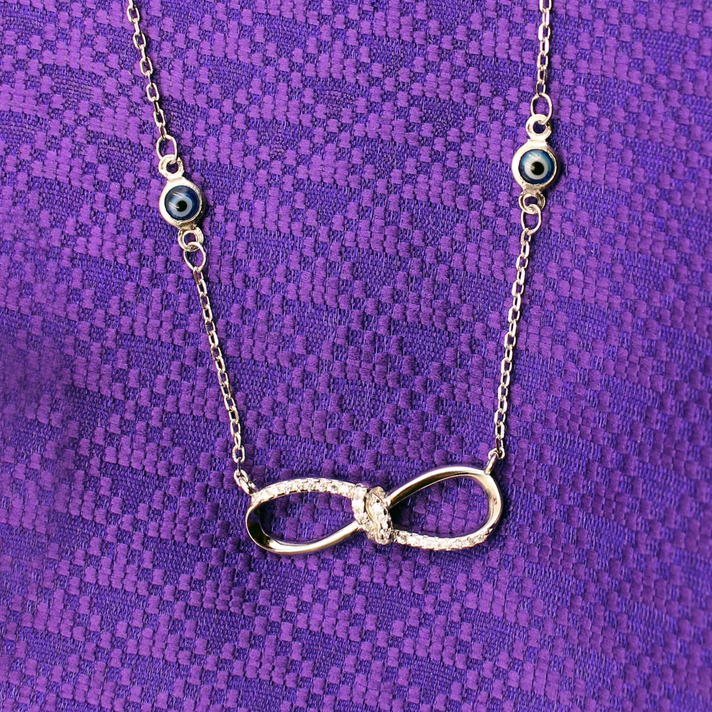 Dual Bonding Infinite Pendant