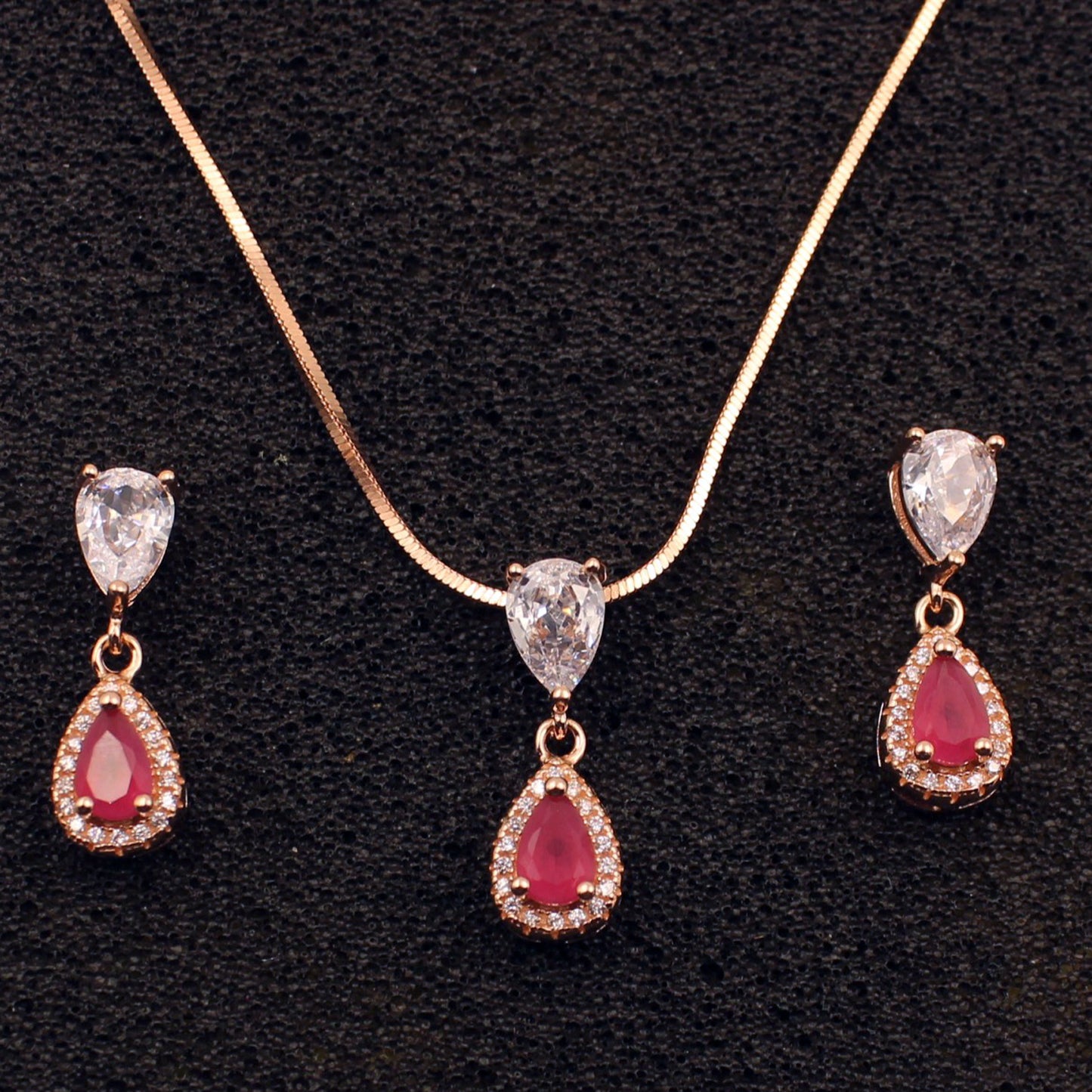 Rose Gold Love For Pears Set