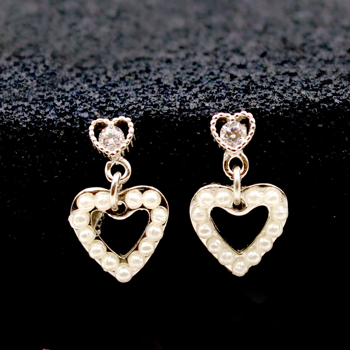 Silver Heart With Pearl tops