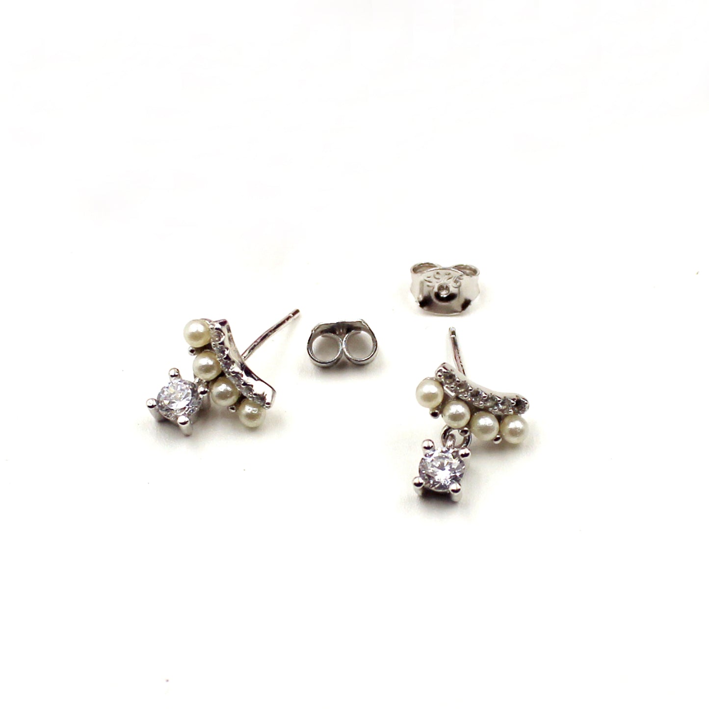 Shiny Stone And Pearl Earring