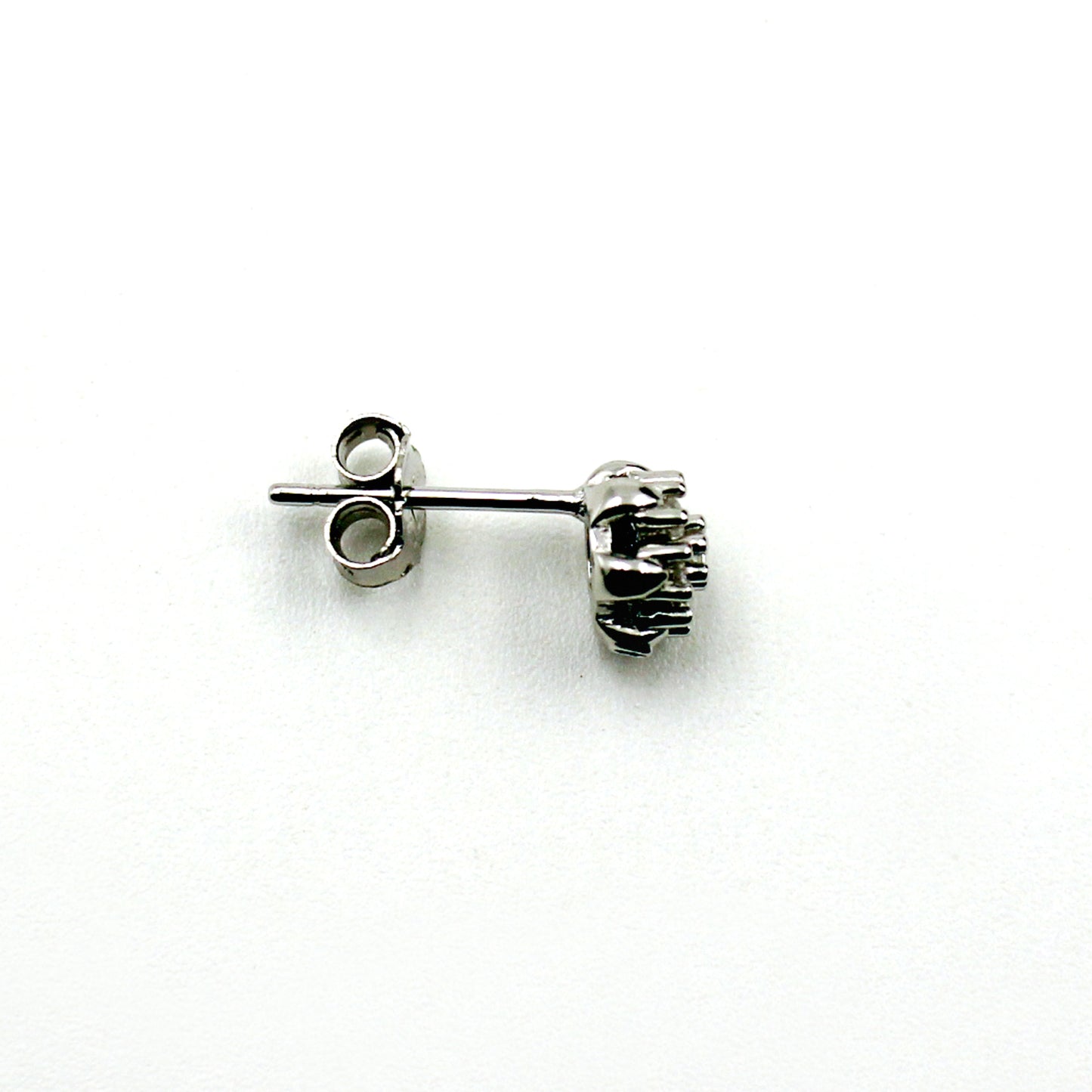 Silver Stud Flower tops