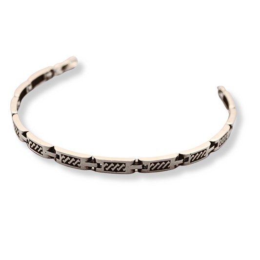 Arrow Luxe Silver Bracelet
