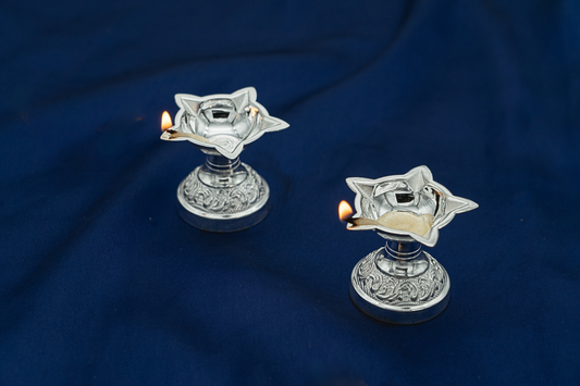 Padma - Jyoti Niranjan Diya
