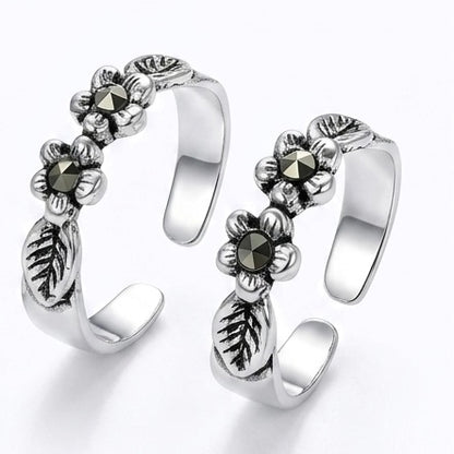 ORHU JEWEL 925 Sterling Silver Toe Rings for Women | Oxidised Flower Design | Adjustable Open Band Toe Ring | Traditional & Daily Wear | Hallmarked Silver