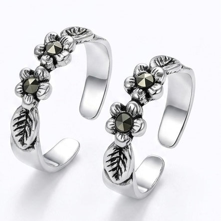 ORHU JEWEL 925 Sterling Silver Toe Rings for Women | Oxidised Flower Design | Adjustable Open Band Toe Ring | Traditional & Daily Wear | Hallmarked Silver