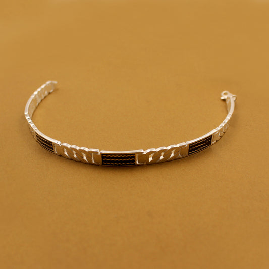 Dual Tone Classic Link Bracelet