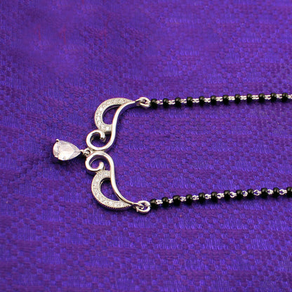 Attractive Swirl Design Mangalsutra
