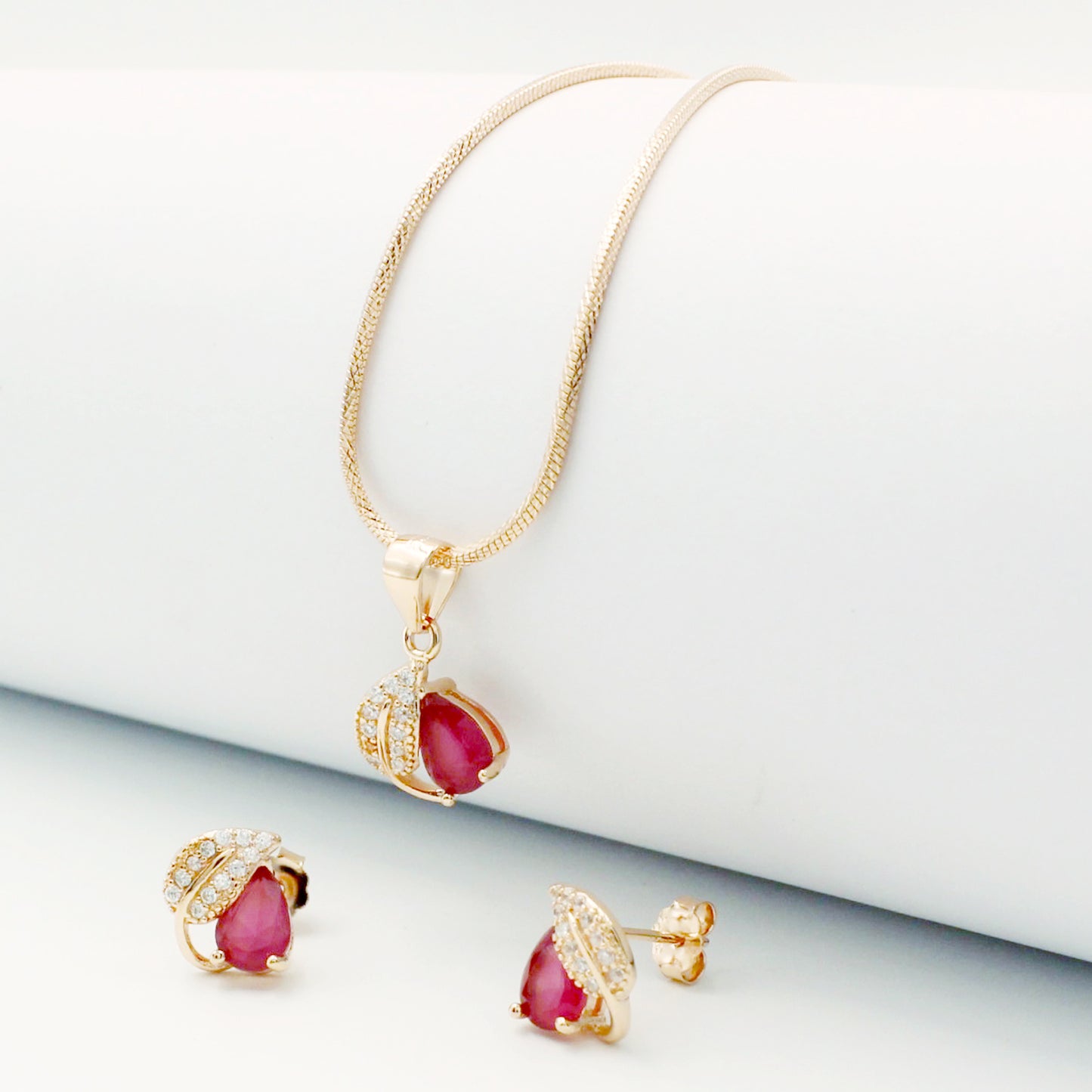 Rose Gold Minimal Leaf Set