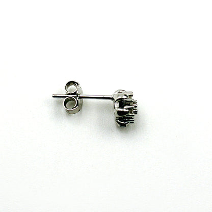 Silver Stud Flower tops